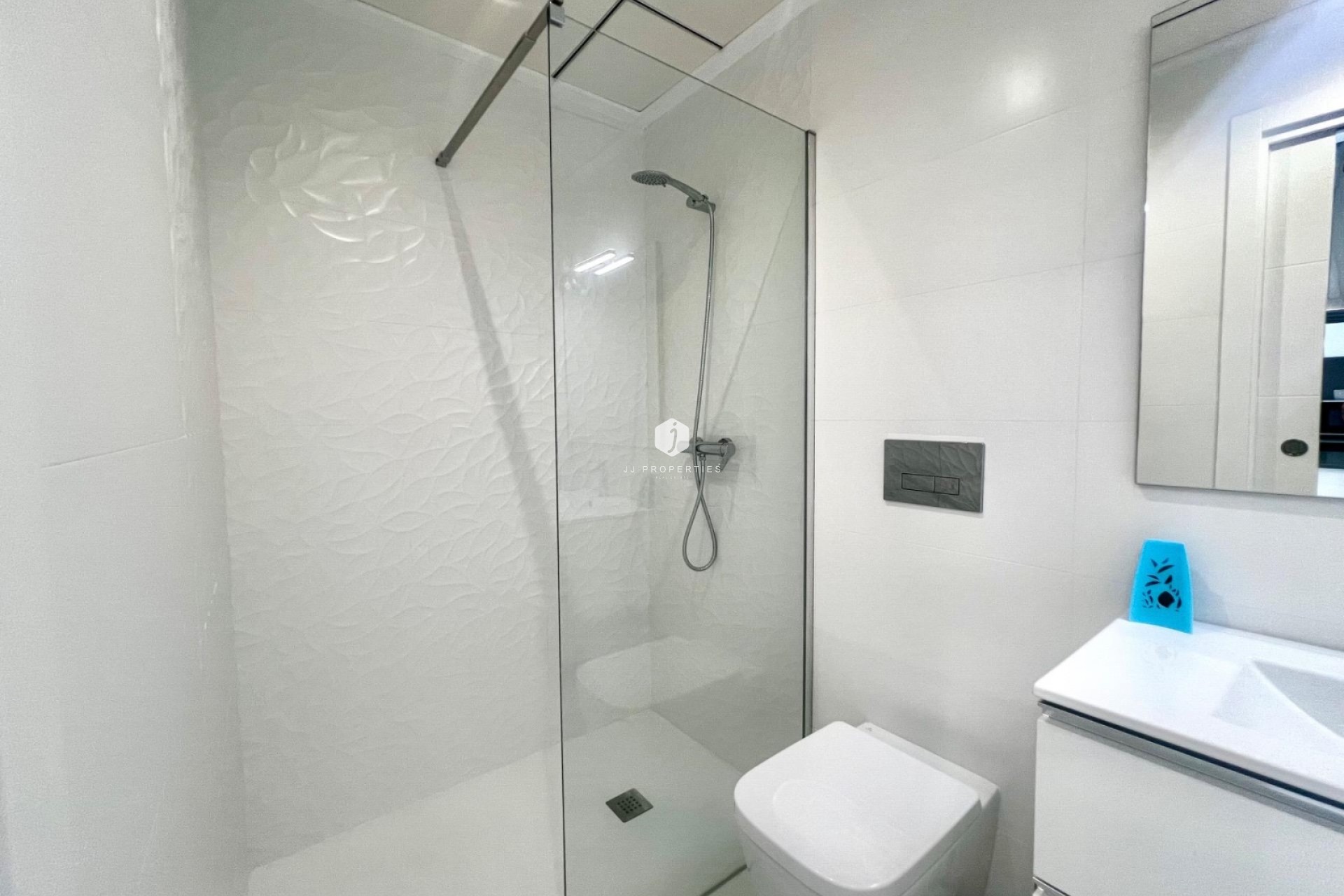 Z drugiej ręki - Villa -
Torrevieja - Torretas