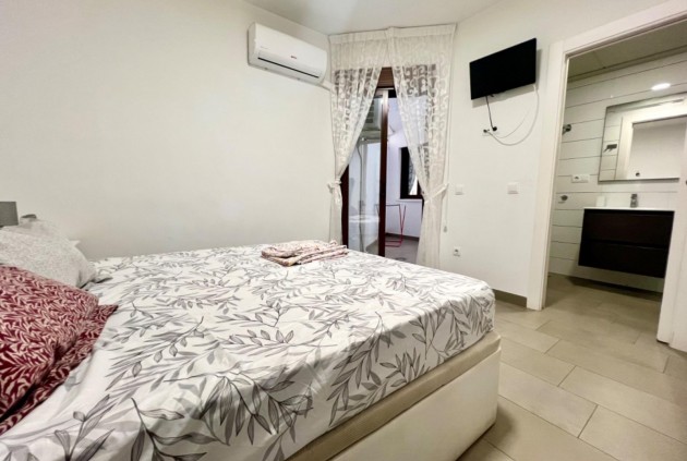 Aus zweiter Hand - Wohnung -
Torrevieja - Centro