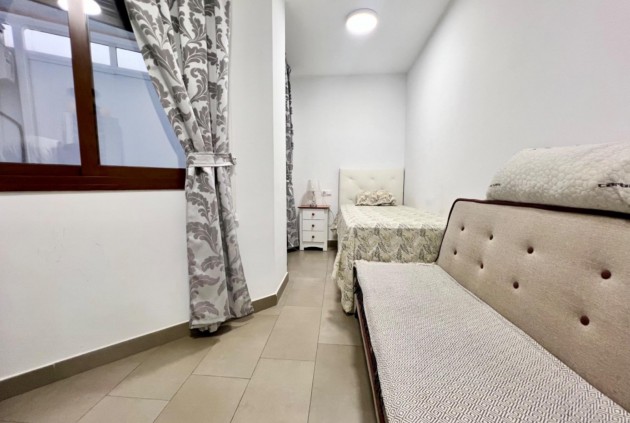 Aus zweiter Hand - Wohnung -
Torrevieja - Centro