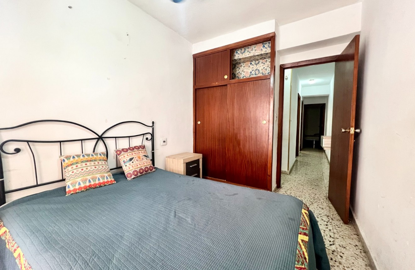 Segunda mano - Apartamento / piso -
Torrevieja - Acequion