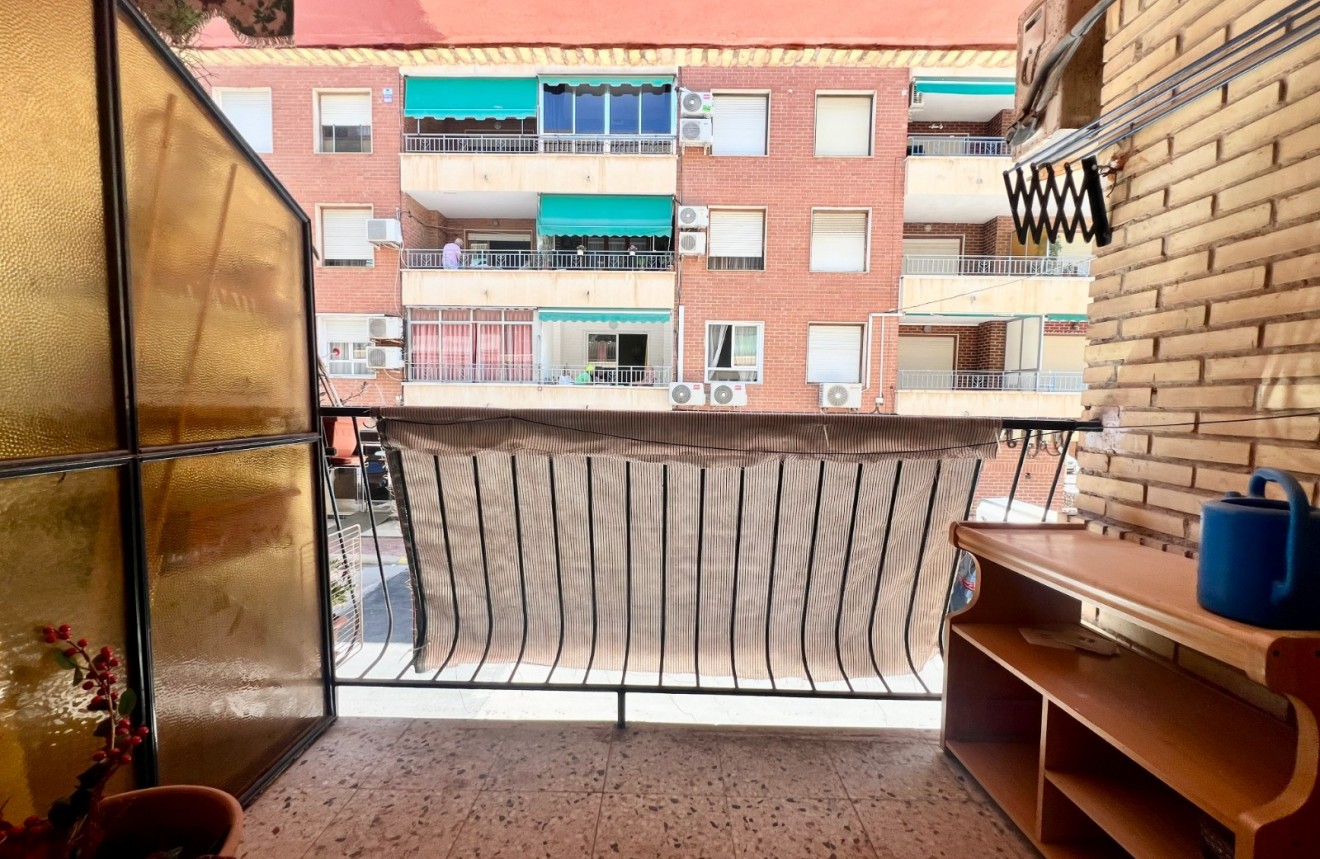 Resale - Apartment / flat -
Torrevieja - Acequion