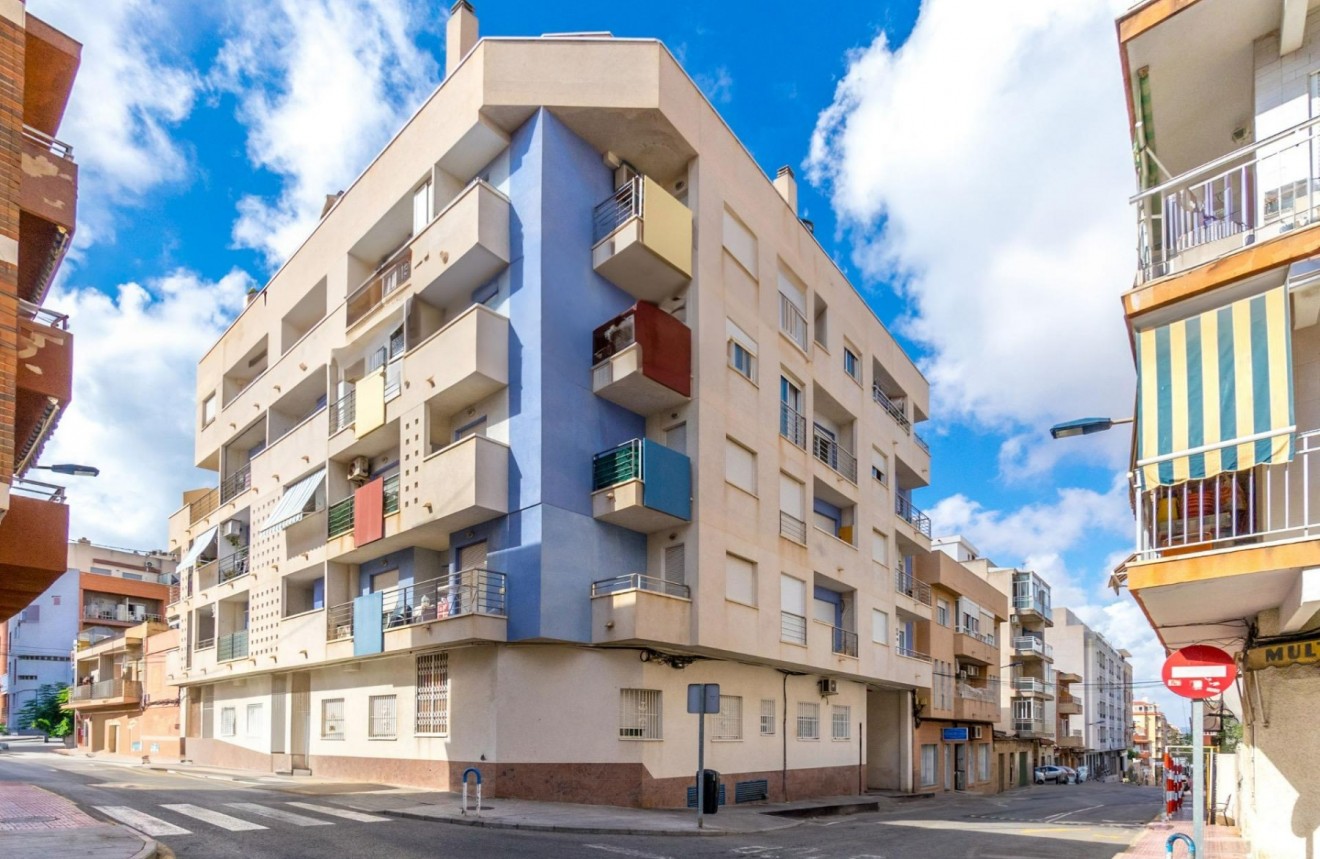 Langfristige Vermietung - Wohnung -
Torrevieja - Centro