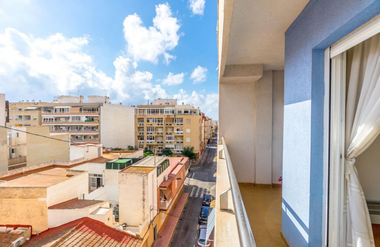 Lange Termijn Verhuur - Appartement / flat -
Torrevieja - Centro