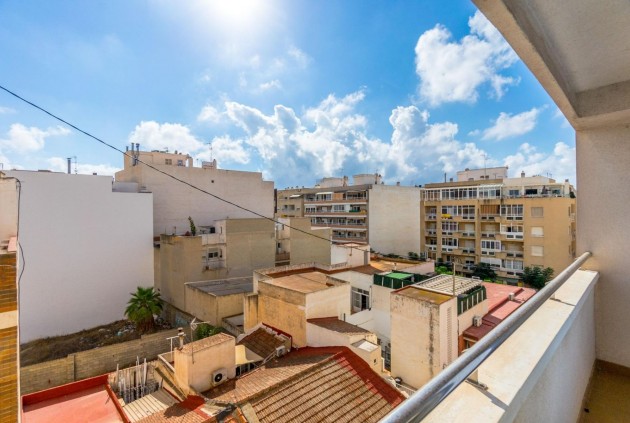 Lange Termijn Verhuur - Appartement / flat -
Torrevieja - Centro