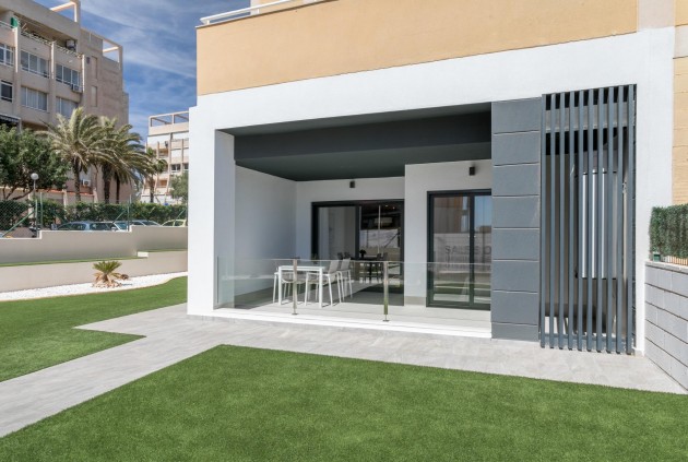 Obra nueva - Apartamento / piso -
Torrevieja - Torreblanca