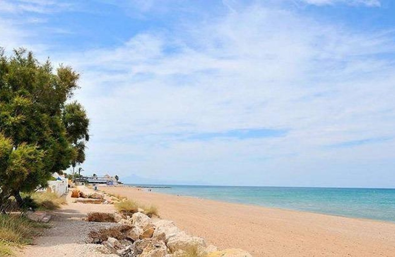 Nowy budynek - Szalet -
El Verger - Zona De La Playa