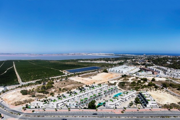 Nieuwbouw Woningen - Chalet -
Torrevieja - Lago Jardin