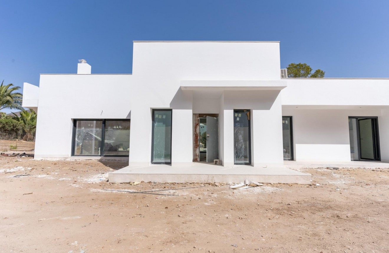 Obra nueva - Chalet -
Orihuela Costa - Las Filipinas