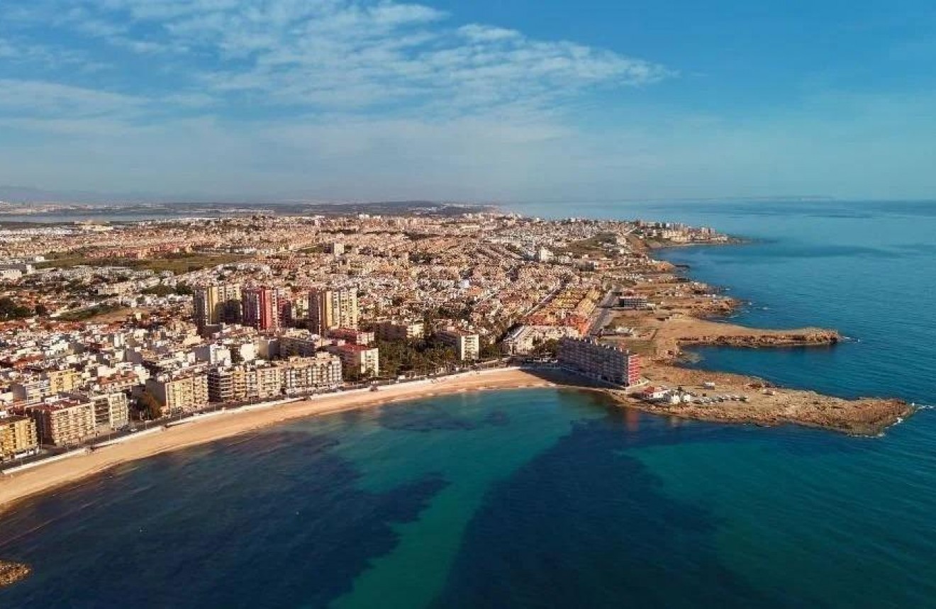 Neue Gebäude - Wohnung -
Torrevieja - Playa de los Locos