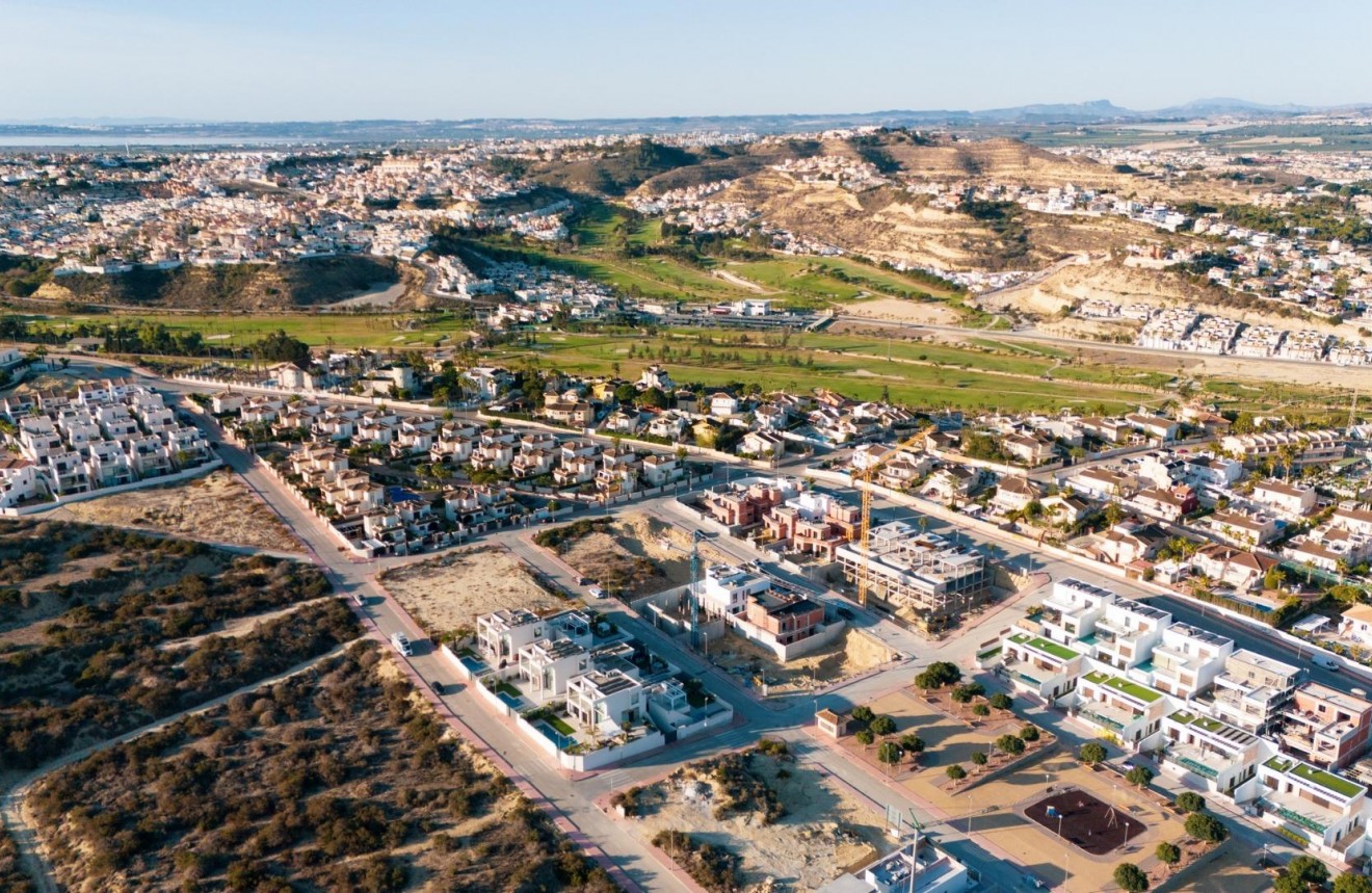 Nowy budynek - Szalet -
Rojales - La  Marquesa Golf