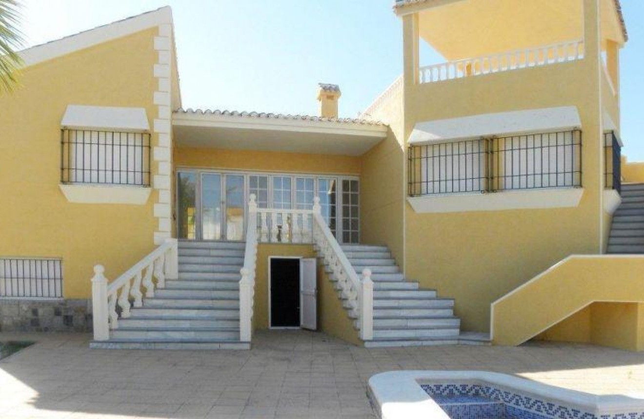 Nieuwbouw Woningen - Chalet -
La Manga del Mar Menor - La Manga Del Mar Menor