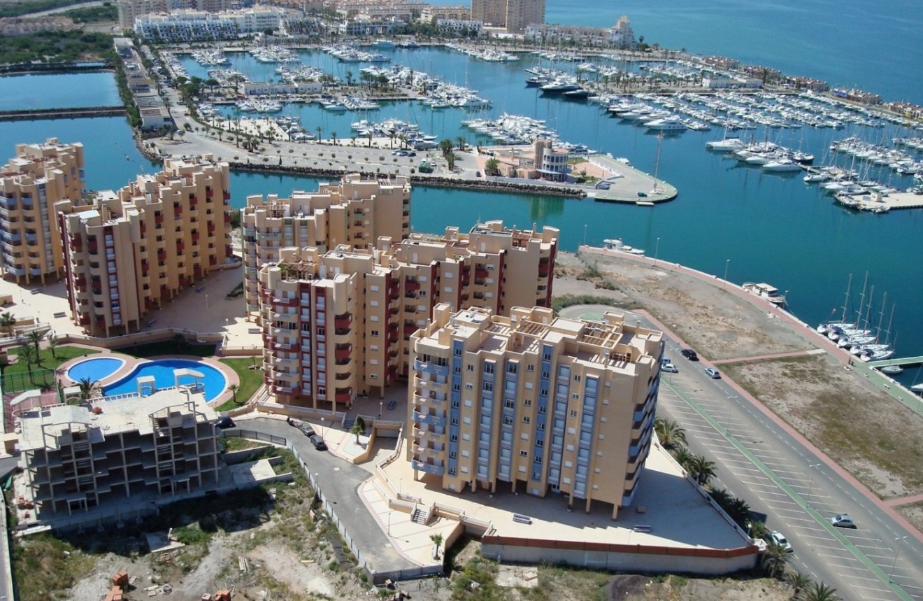 Obra nueva - Apartamento / piso -
La Manga del Mar Menor - La Manga