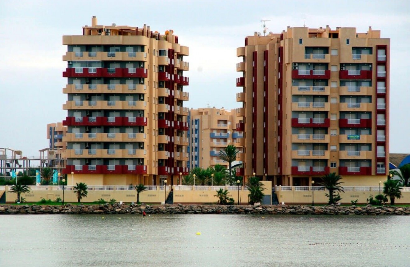 Obra nueva - Apartamento / piso -
La Manga del Mar Menor - La Manga