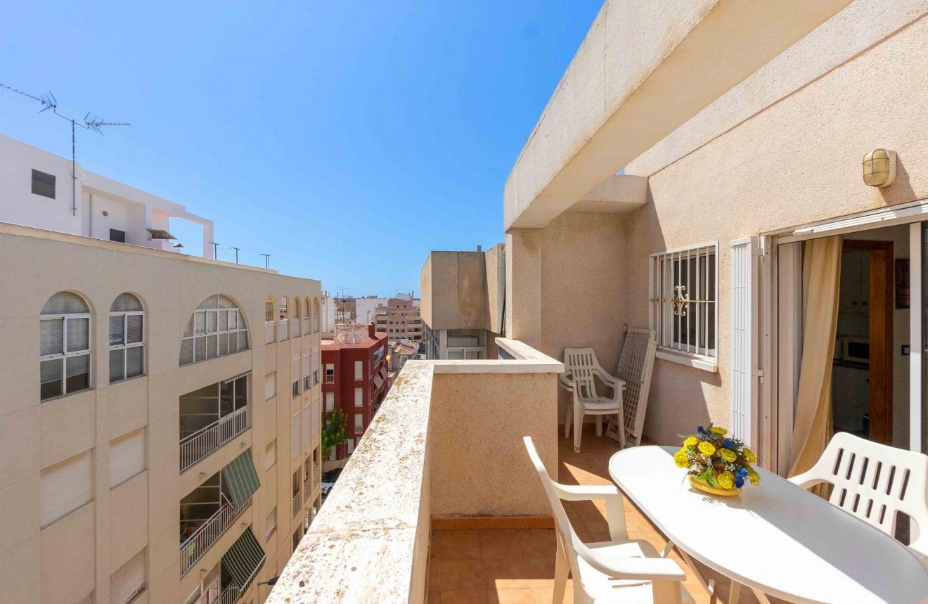 Aus zweiter Hand - Penthouse -
Torrevieja - Centro