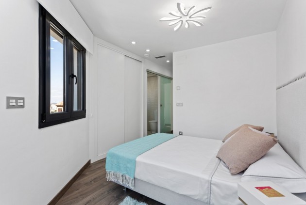 Nieuwbouw Woningen - Chalet -
Torrevieja - Torrejón