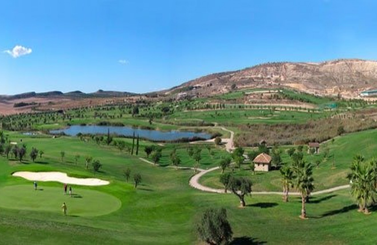 Nowy budynek - Szalet -
Algorfa - La finca golf