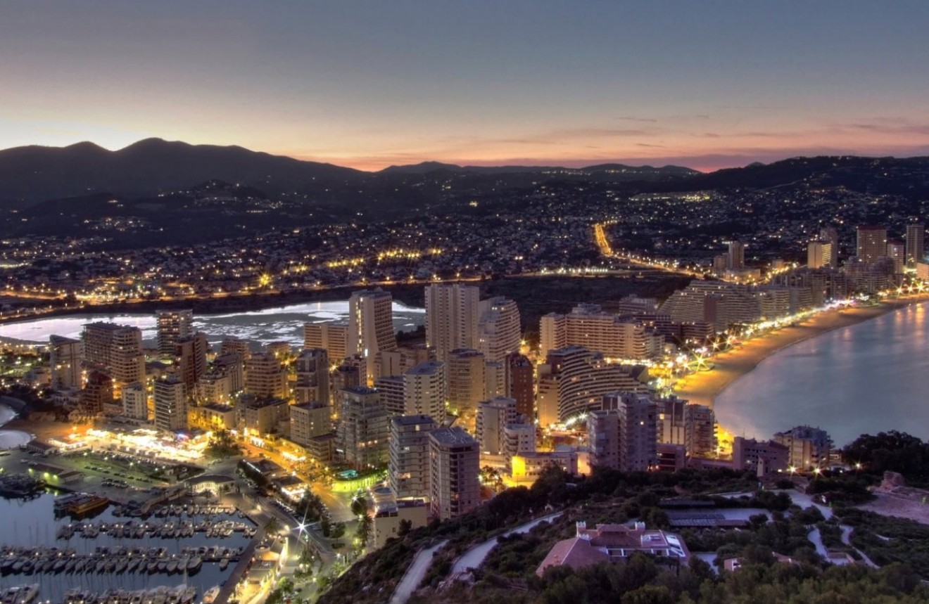 Neue Gebäude - Penthouse -
Calpe - Puerto