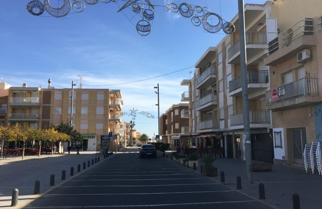 Obra nueva - Chalet -
Pilar de la Horadada - La Torre De La Horadada