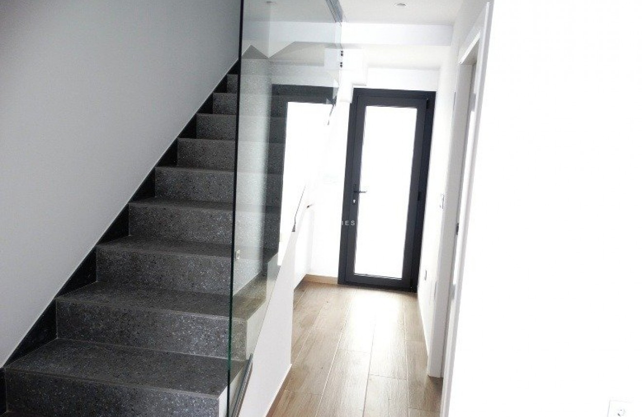 Obra nueva - Chalet -
Pilar de la Horadada - pueblo