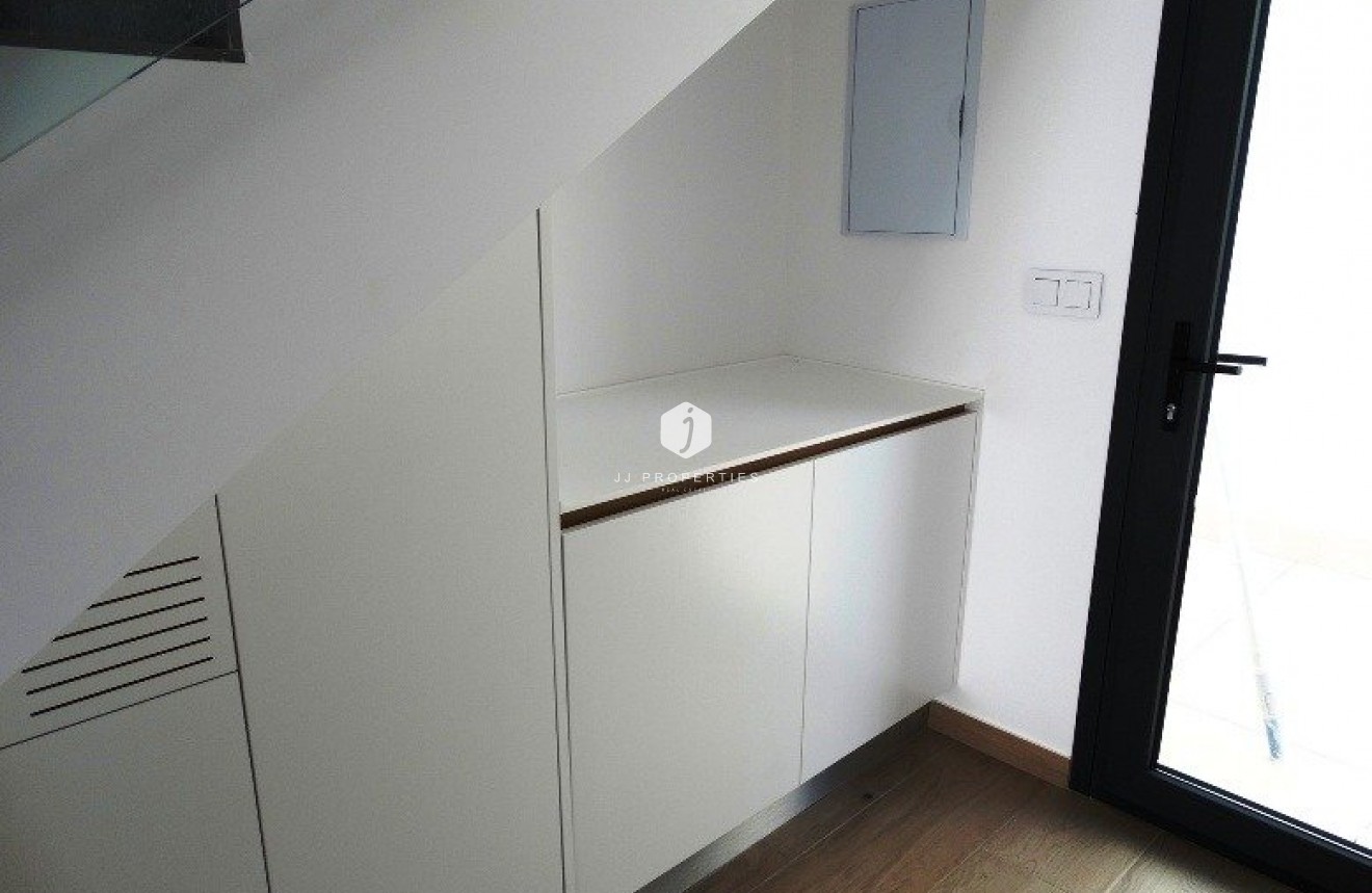 Obra nueva - Chalet -
Pilar de la Horadada - pueblo