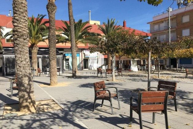 Obra nueva - Chalet -
Pilar de la Horadada - pueblo