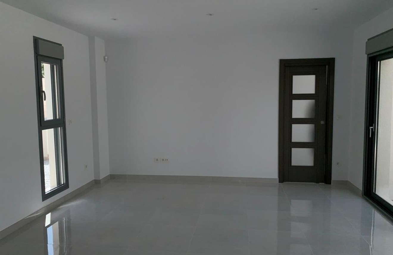 Nieuwbouw Woningen - Chalet -
Pinoso - Camino Del Prado