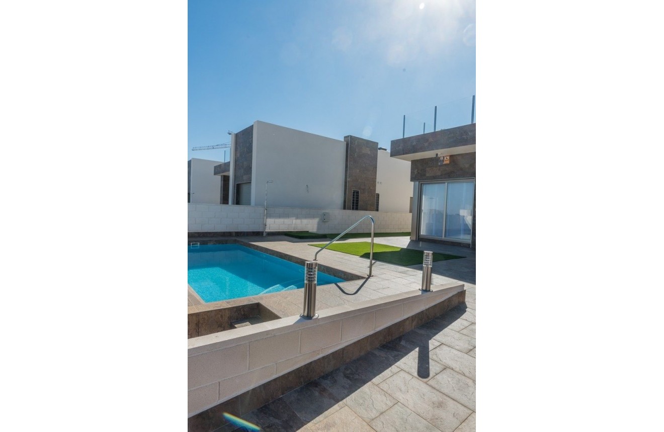 Nieuwbouw Woningen - Chalet -
Orihuela Costa - PAU 8