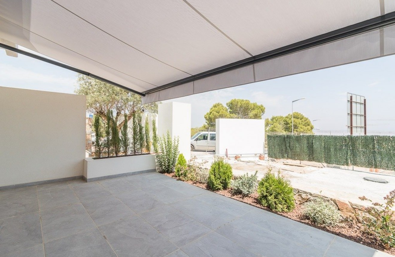 Nowy budynek - Bungalow -
Torrevieja - Los Balcones