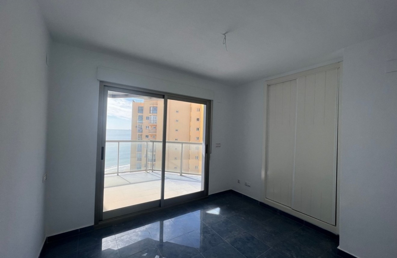 Neue Gebäude - Penthouse -
Calpe - Playa De La Fossa