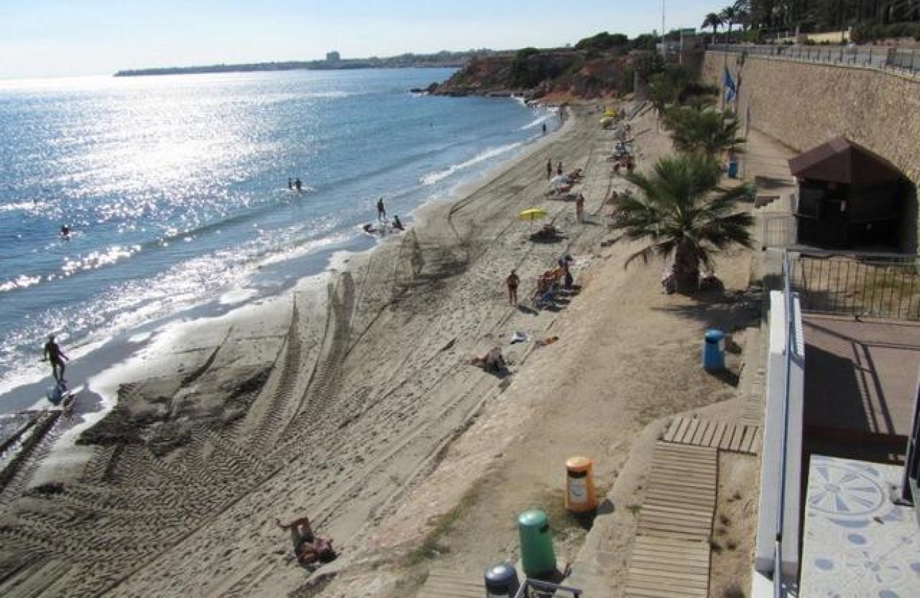 Nowy budynek - Mieszkanie w bloku -
Orihuela Costa - Los Altos