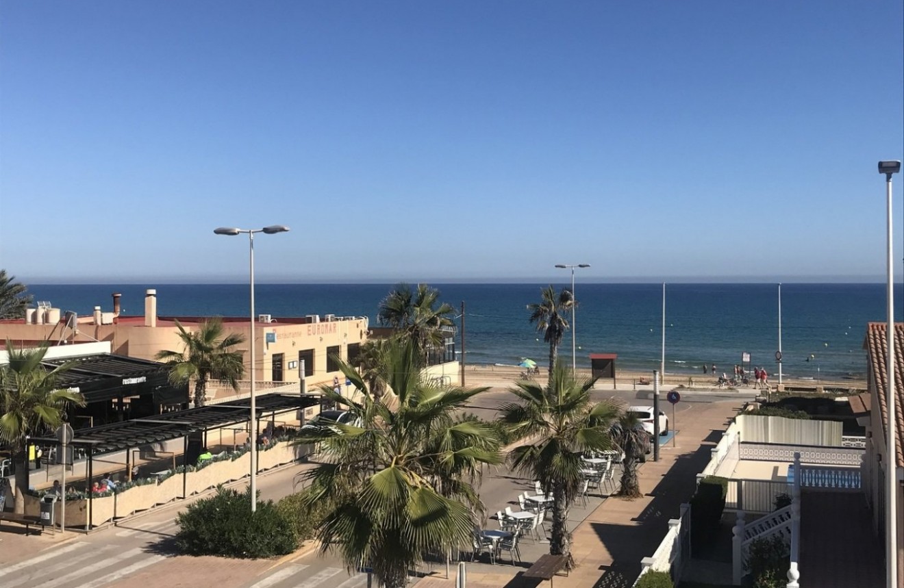 Nieuwbouw Woningen - Chalet -
Torrevieja - La Mata Pueblo