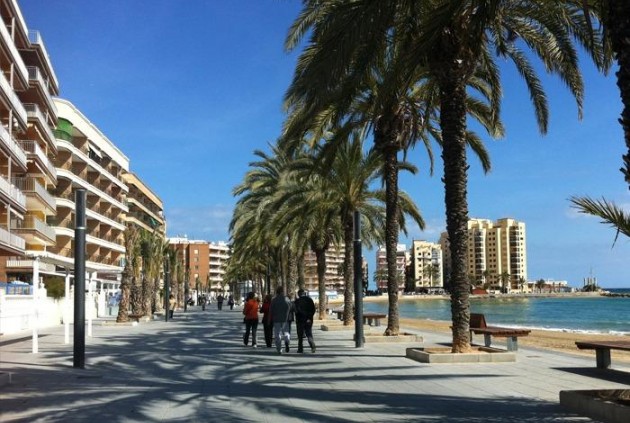 New Build - Apartment / flat -
Torrevieja - Playa del Cura