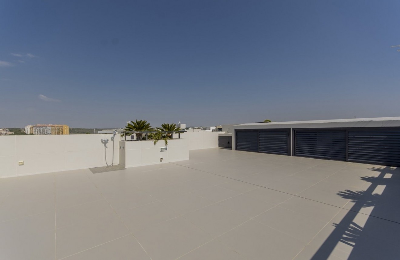 Nouvelle construction - Chalet -
Orihuela Costa - Campoamor