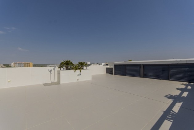 Nieuwbouw Woningen - Chalet -
Orihuela Costa - Campoamor