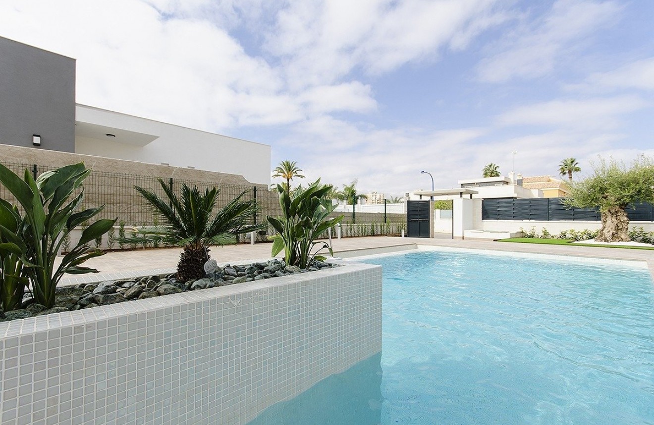 Nieuwbouw Woningen - Chalet -
Orihuela Costa - Campoamor