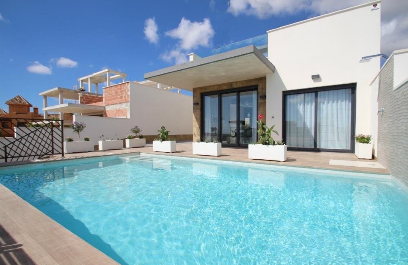 Nieuwbouw Woningen - Chalet -
San Miguel de Salinas - Cerro Del Sol