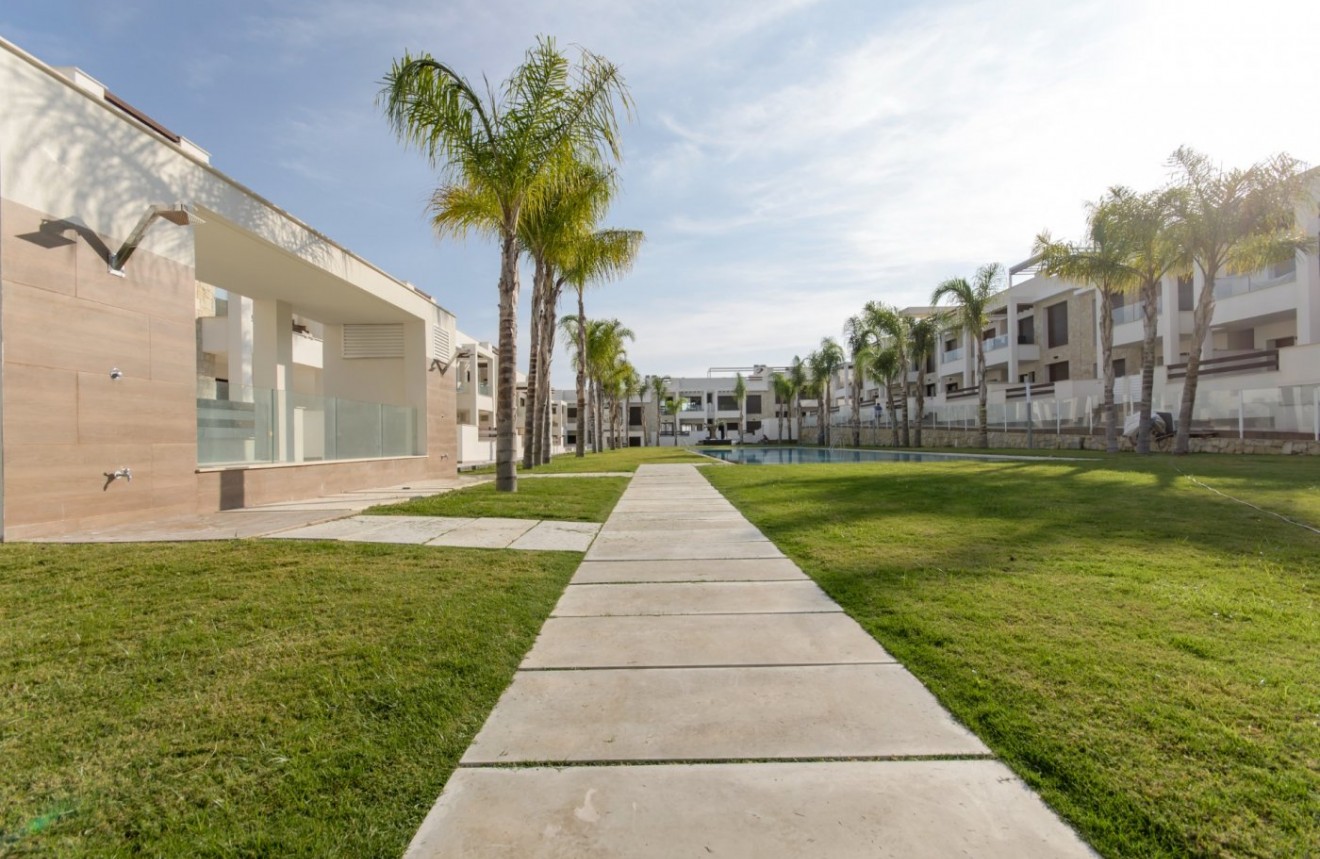 Neue Gebäude - Bungalow -
Torrevieja - Los Balcones