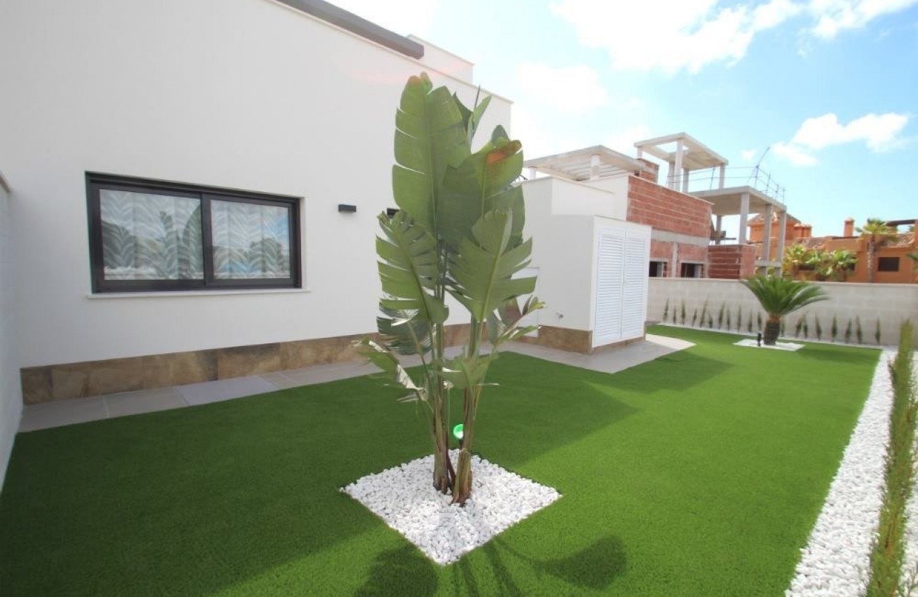 Nieuwbouw Woningen - Chalet -
Orihuela Costa - Campoamor