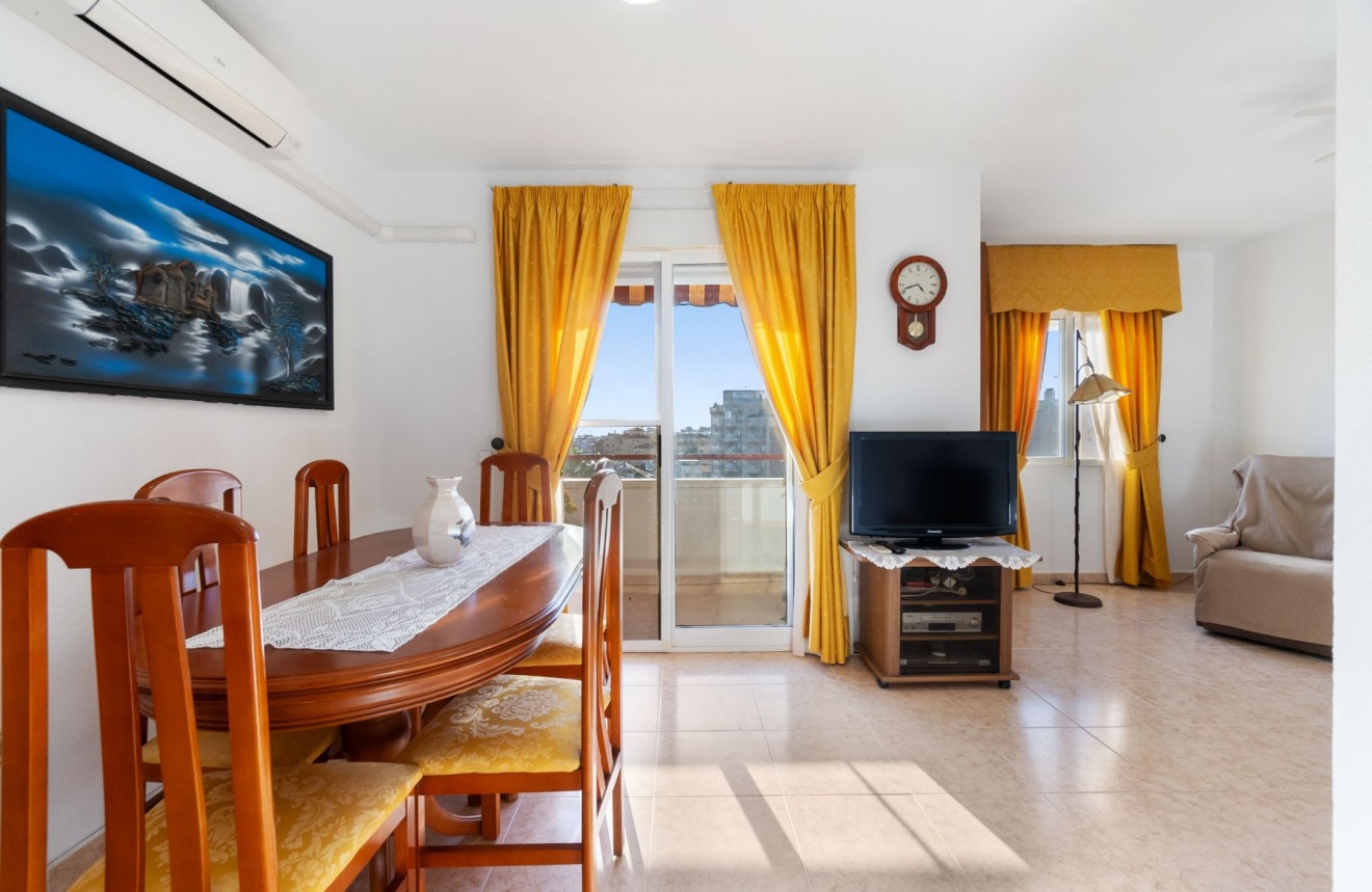 Aus zweiter Hand - Wohnung -
Torrevieja - Nueva Torrevieja