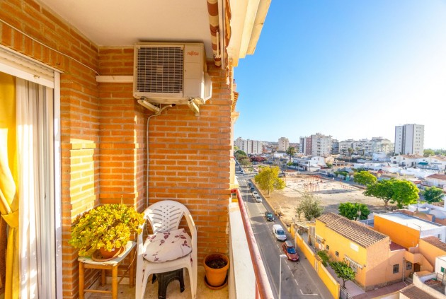 Aus zweiter Hand - Wohnung -
Torrevieja - Nueva Torrevieja