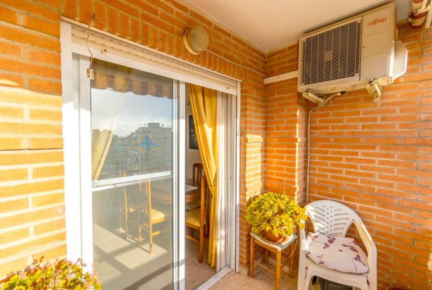 Tweedehands - Appartement / flat -
Torrevieja - Nueva Torrevieja