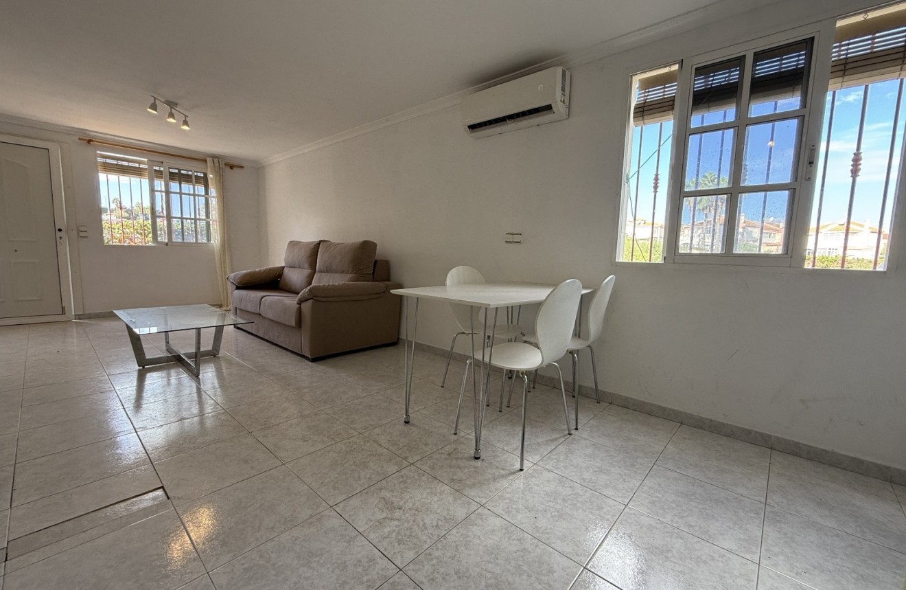 Aus zweiter Hand - Wohnung -
Torrevieja - Costa Blanca