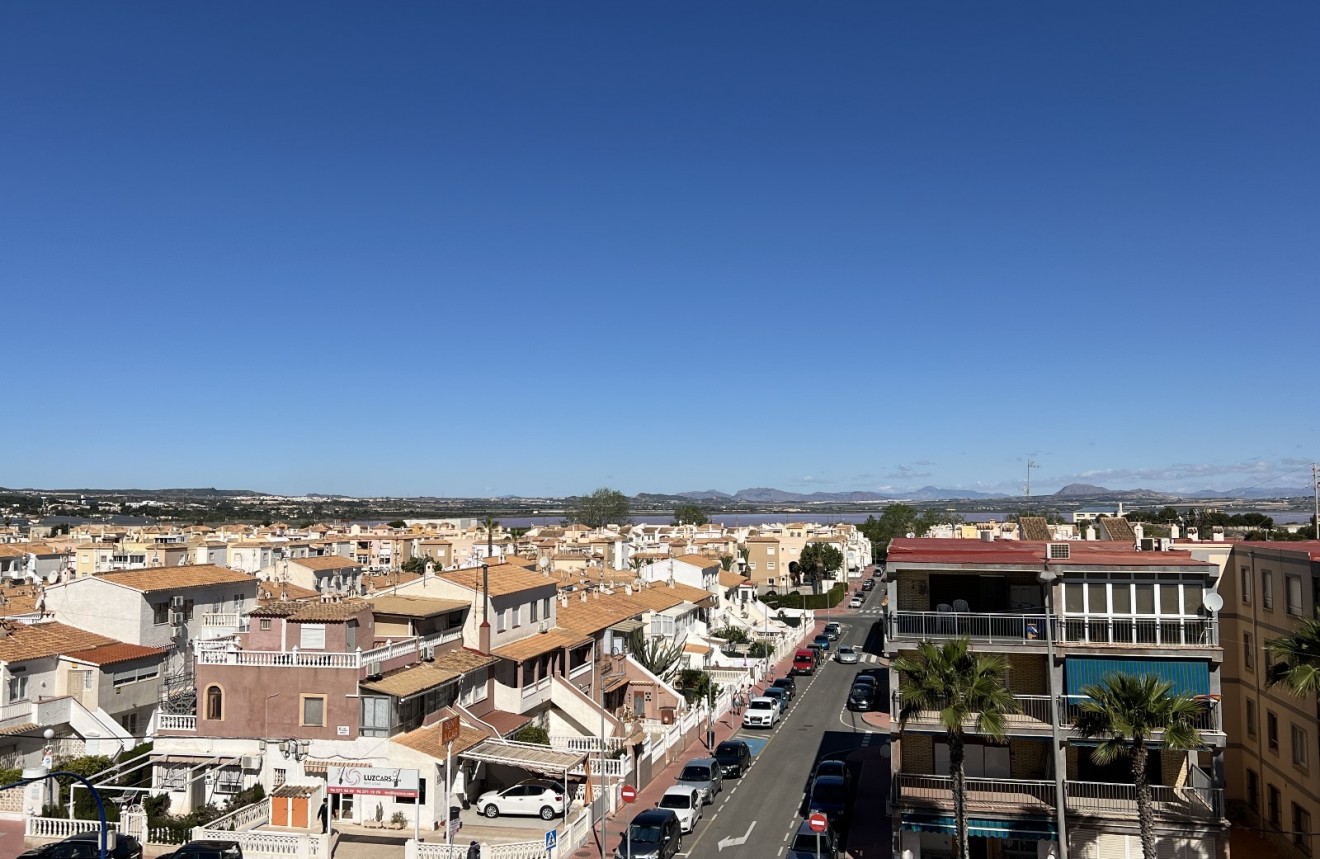 Z drugiej ręki - Mieszkanie w bloku -
Torrevieja - Costa Blanca