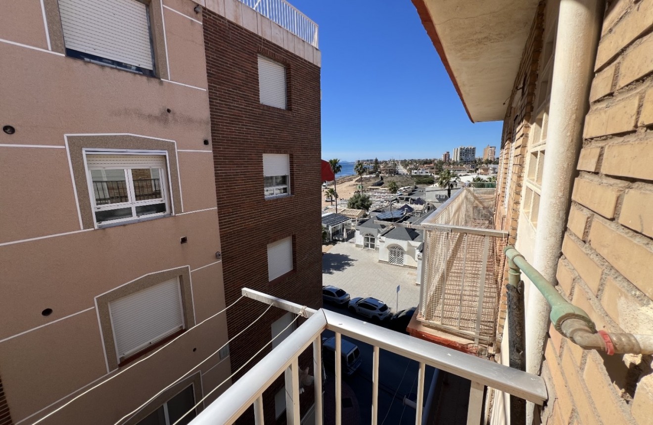 Resale - Apartment / flat -
Torrevieja - Costa Blanca