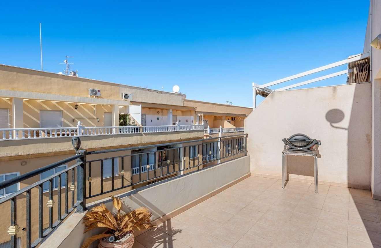 D'occasion - Appartement -
Torrevieja - Costa Blanca