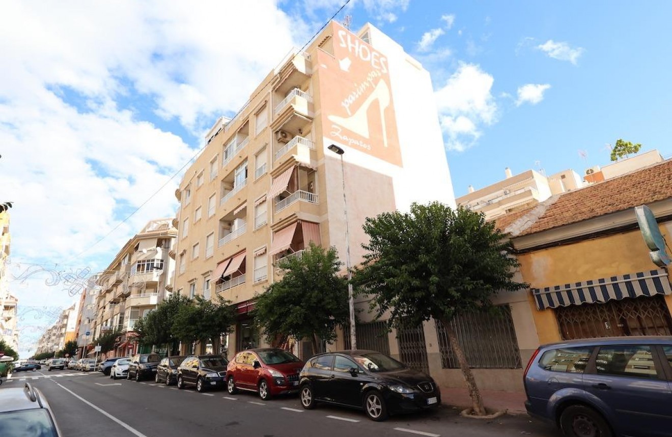 Resale - Apartment / flat -
Torrevieja - Costa Blanca