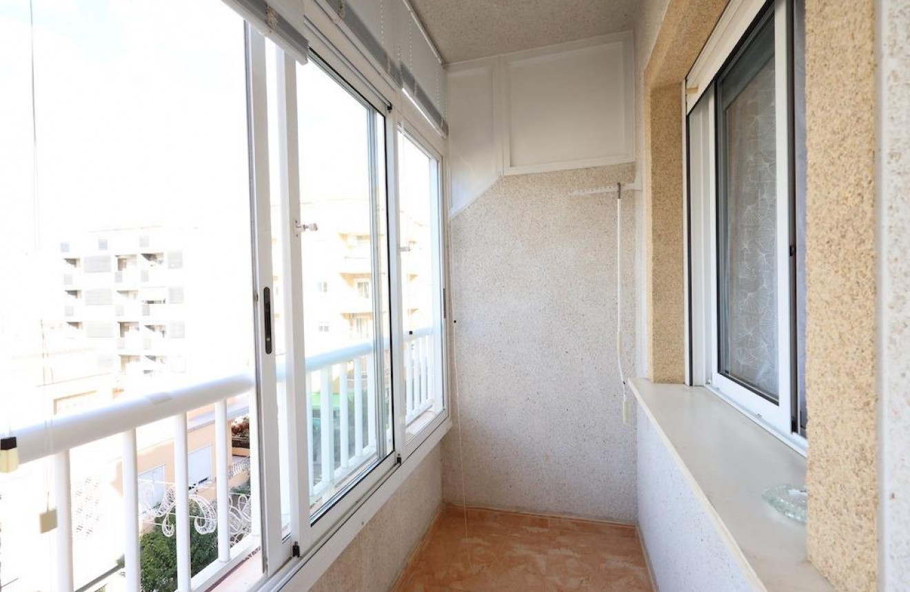 Tweedehands - Appartement / flat -
Torrevieja - Costa Blanca