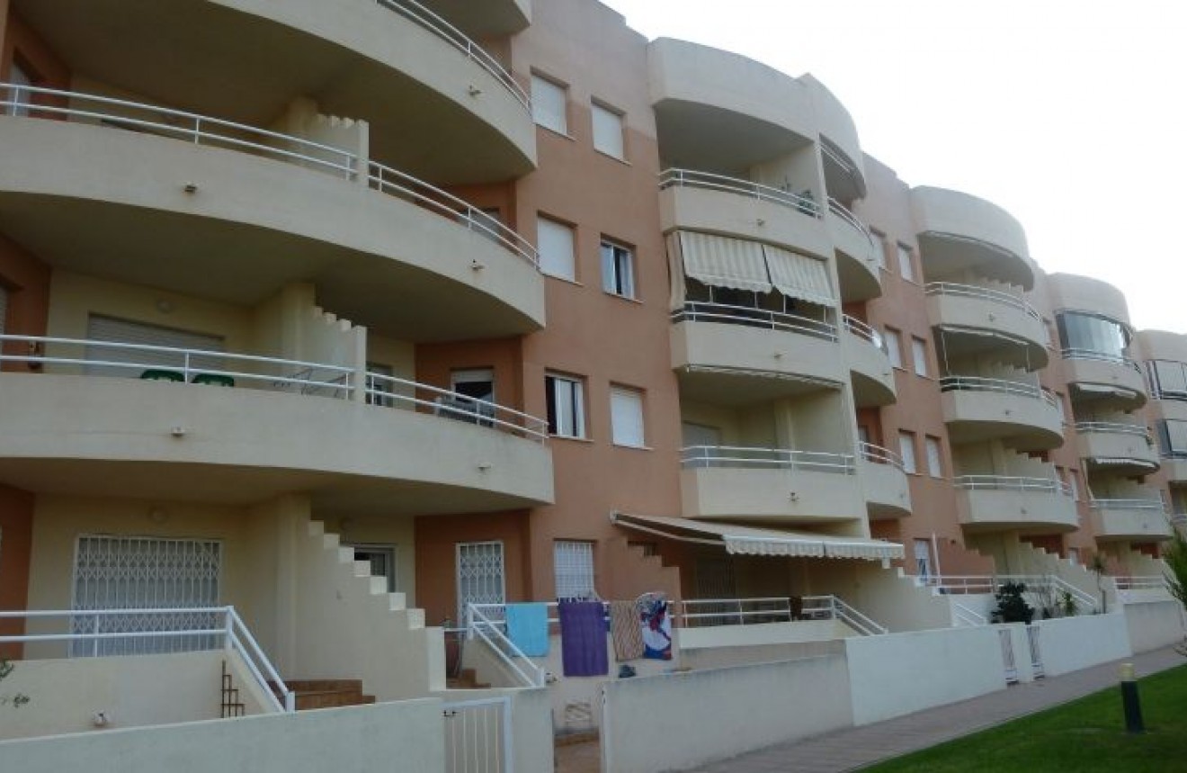 Aus zweiter Hand - Wohnung -
Orihuela Costa - Costa Blanca