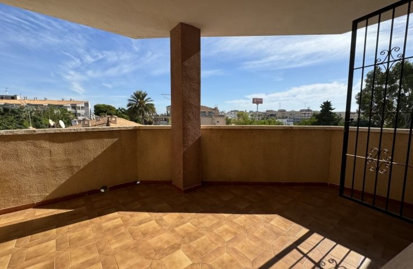 Aus zweiter Hand - Wohnung -
Orihuela Costa - Costa Blanca