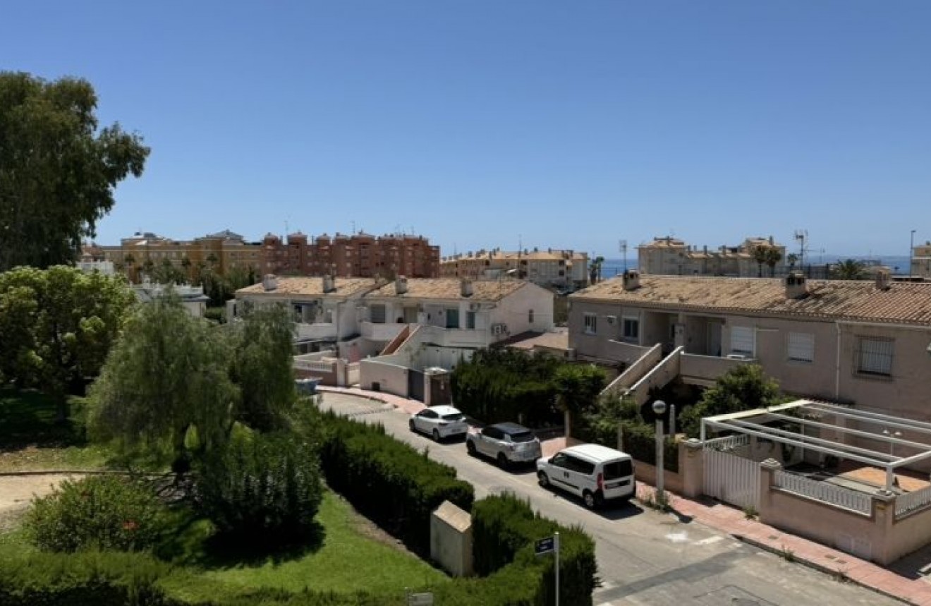 Resale - Apartment / flat -
Orihuela Costa - Costa Blanca